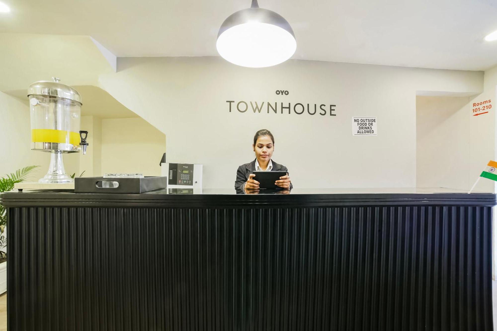 Super Hotel O Nawada Metro Delhi Zewnętrze zdjęcie